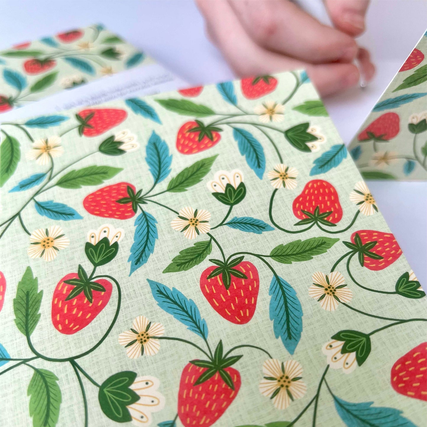 Berry Trails Notecard Set