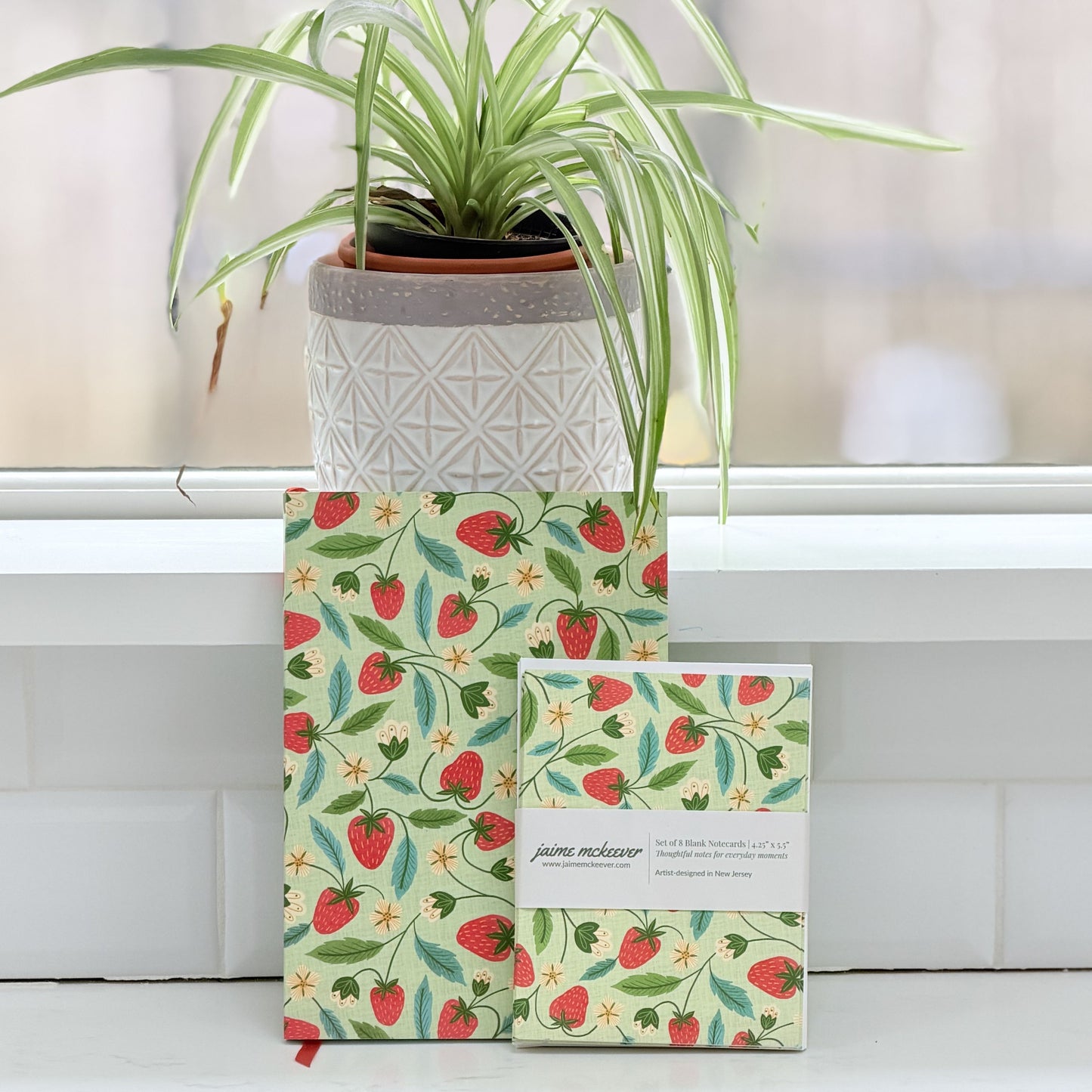 Berry Trails Writing Set